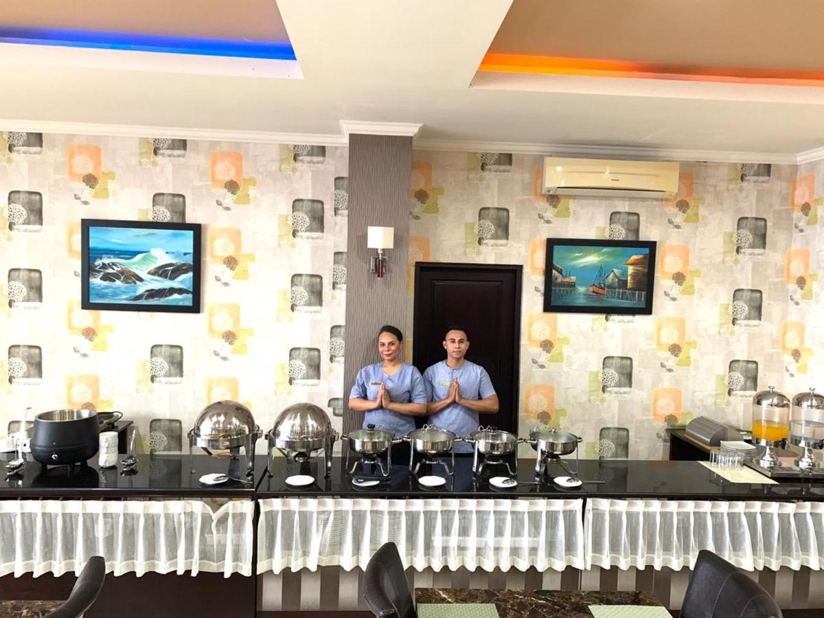Pacific Hotel Амбон Экстерьер фото